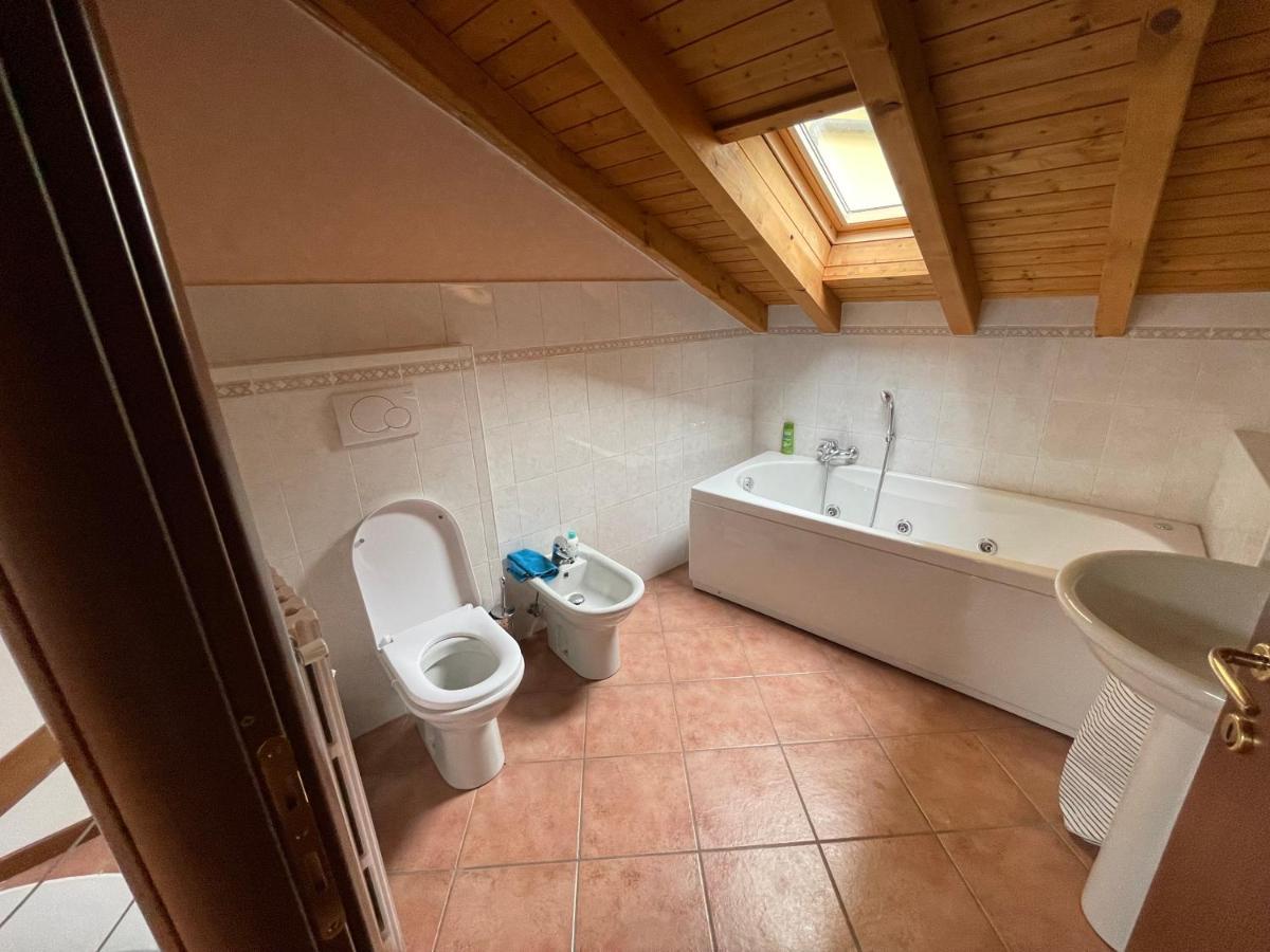 Casavacanze IL GALLO Omegna Exterior foto